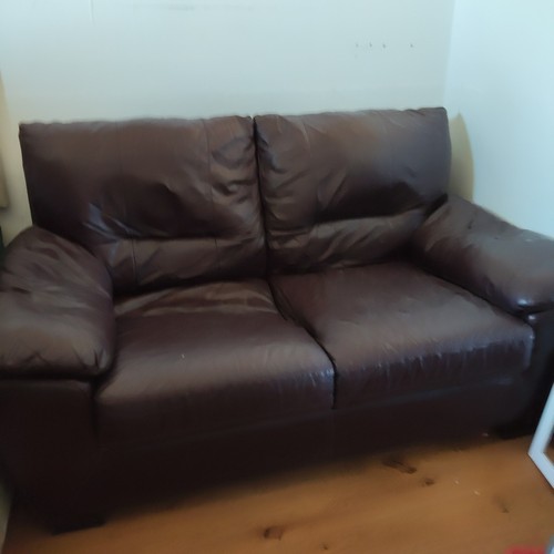 Seater brown faux leather - 2,