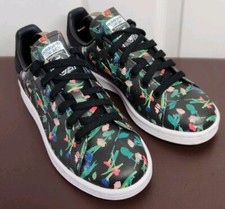 Adidas Stan Smirt Flower Print Trainers Size UK 3.5.