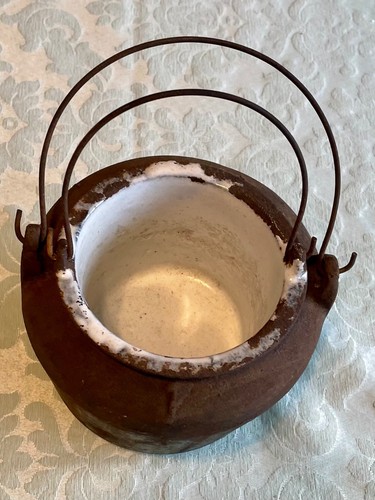 Antique cast iron glue - , pot
