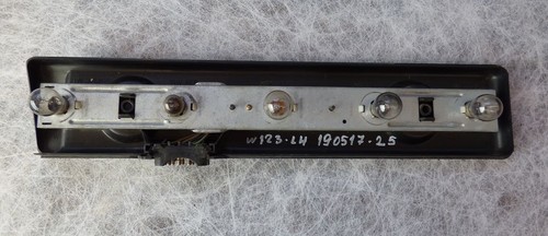 Mercedes w123 240d - lamp, holder