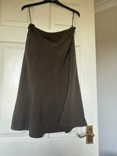 Ladies Size 12 Brown Knee