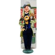 Byers Choice Christmas Caroler Clock Maker Figurine Cuckoo Clocks Vendor NEW
