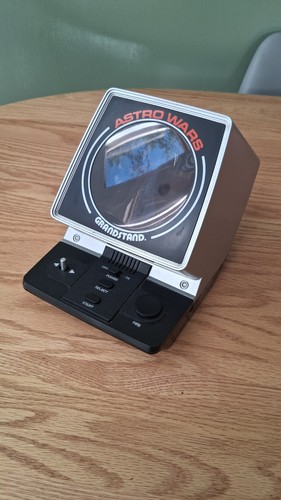 Grandstand astro wars 1981 - astro,