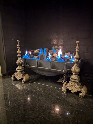 Gas firebasket and firedog - gas,