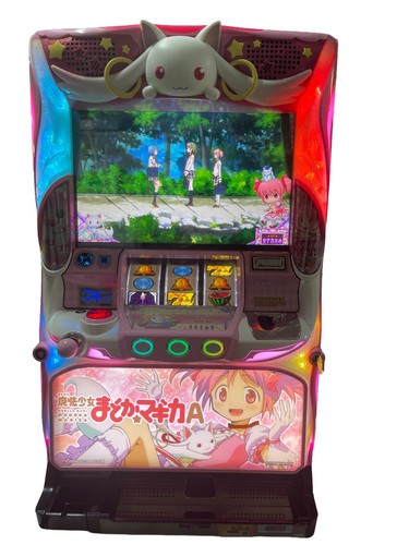Puella magi madoka magica - magi,