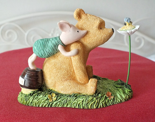 Winnie the pooh border - pooh, fine