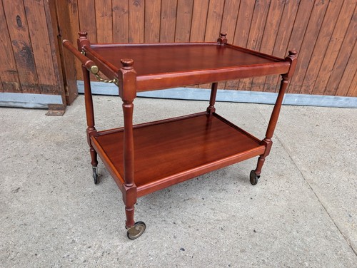 Vintage serving trolley - serving,