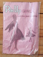 Vintage Pin Up Girl  Seamfree Mesh Nylon Stockings - 9 Mocha