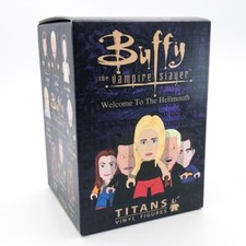 Buffy the Vampire / 3”TITANS