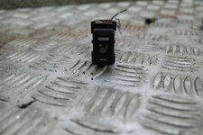 BFD016193 2014 NISSAN NAVARA D40 OUTLAW 3.0 V6 AUTO HEATED SEAT SWITCH