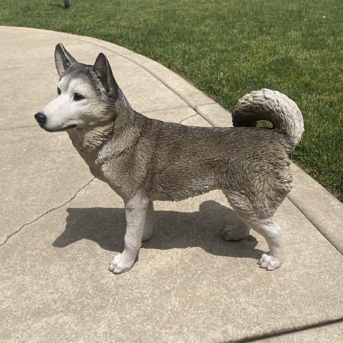 Siberian husky garden statue - husky, /