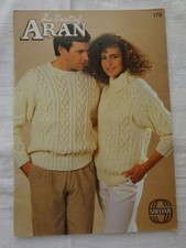 FAMILY ARAN   KNITTING PATTERN BOOK   12 DESIGNS  ARAN