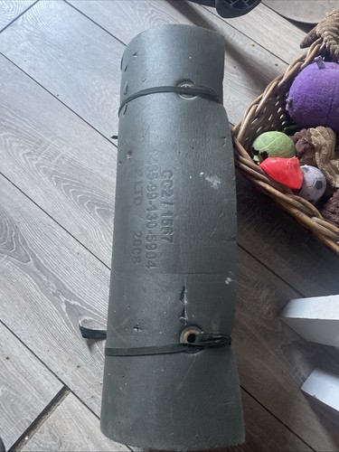 British army sleeping - army, roll