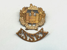 THE ESSEX REGIMENT O/R s EARLY CAP BADGE AND TITLE .