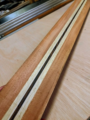 Laminated guitar neck - guitar, 7-ply