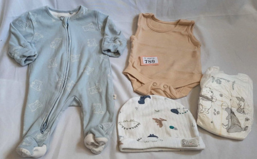 Reborn baby dolls - , clothes