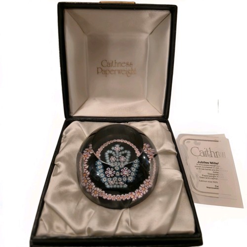 Caithness vintage paperweight - vintage,