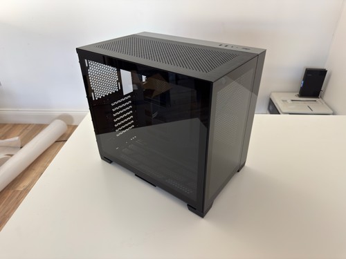 Lian o11 dynamic mini pc - li,
