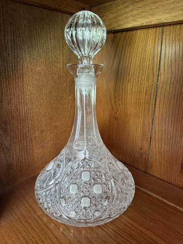 Vtg royal crystal - vtg, ships