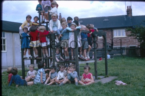 35mm slide 1963 - slide, school
