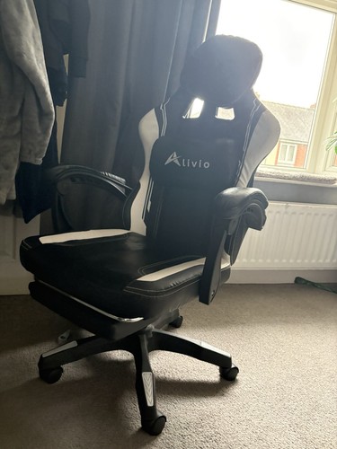 Gaming chair recliner swivel - gaming,