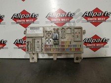 FORD FOCUS 2005 Fuse Box