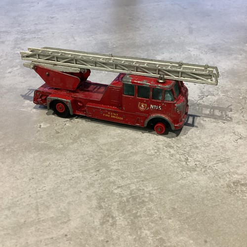 Matchbox merryweather kent - matchbox,