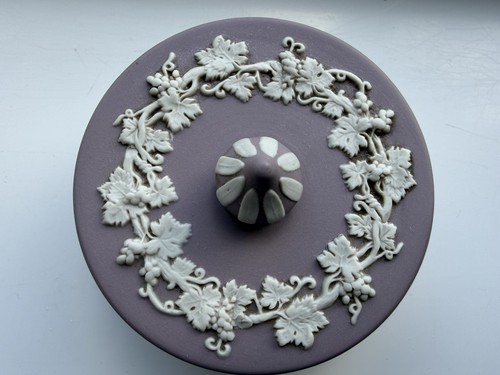Wedgwood jasperware lilac - jasperware,