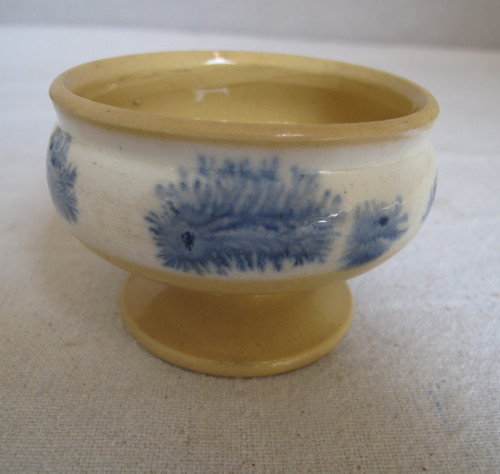 Antique english yellow - antique, mocha