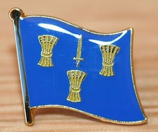 CHESHIRE England County Flag Enamel Pin Badge UK Great Britain