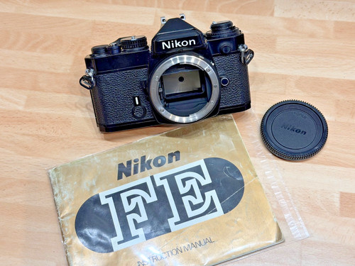 Nikon black camera body - fe,