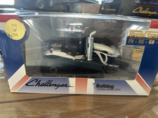 USK Challenger MT875 Show Series Limited Edition Bulldog