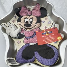Vintage 1998 Wilton Disney