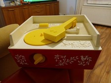Vintage Collectable Fisher Price Record Player 5 Records 1971 Working Retro Toy