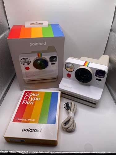 Polaroid now generation - now, 3