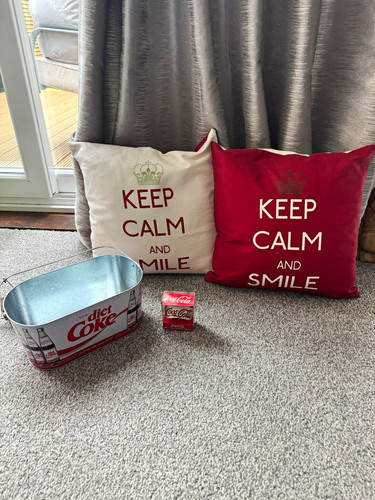 Coca cola tin and walk - walk, bottle