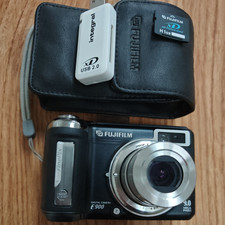 Fujifilm FinePix E900 9.0MP