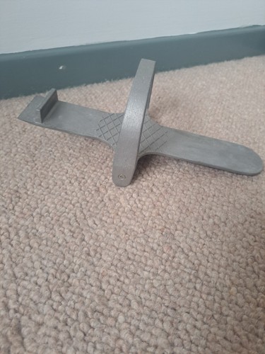 Carpet fitting foot kicker - carpet,