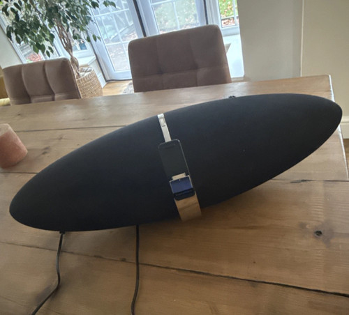 Bowers wilkins zeppelin - b&w,