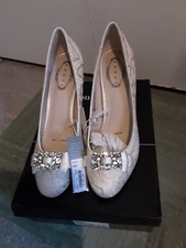 Debut Shoes Nwt 5