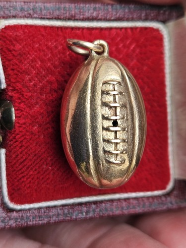 9ct gold rare big george - 9ct,