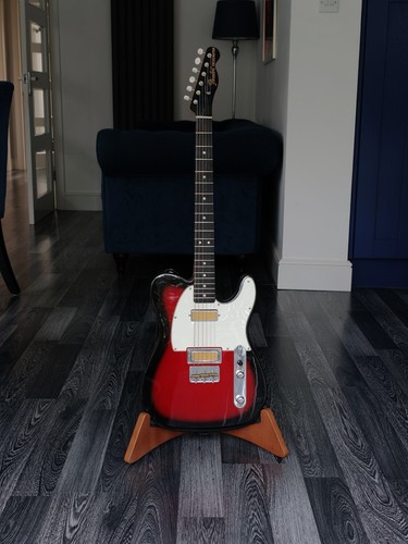 Fender limited edition gold - fender,