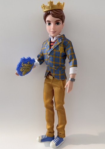 Disney descendants ben auradon - ben,