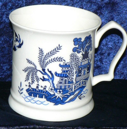 Blue willow pattern bone china - willow,