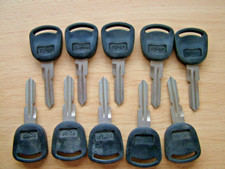 10 x Curtis FC8P Car Key Blanks - new,old stock (LOTS MORE OF THESE AVAILABLE)