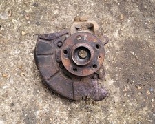 VW Golf MK4 Bora GTI V5 V6 PD 130 150 OSF Front Right Wheel Hub