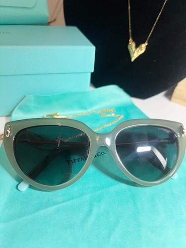 Authentic tiffany cat - &, eye