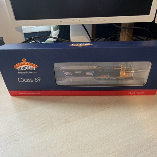 Bachmann branchline class - bachmann,