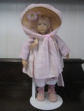 11" (28cm) High Annette