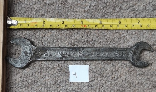 Double open ended spanner - open,